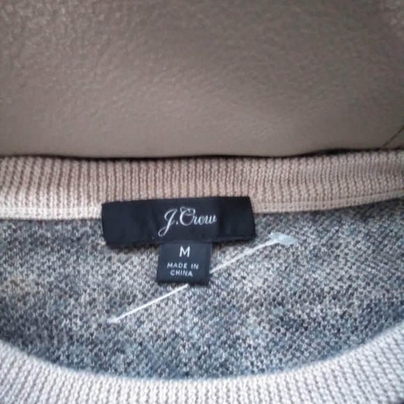 Sweater - Picture 4 of 5